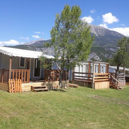 Mobil Home Paradisiaque Crots Ngoại thất bức ảnh